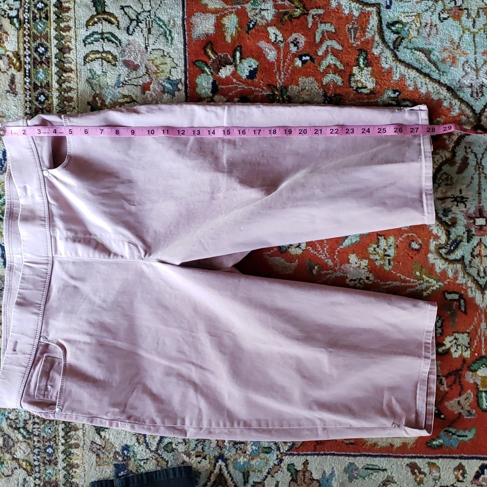 GLORIA VANDERBILT Avery Pull-On Neutral Blush Dusty Rose Capris Skimmer Jeans-18 - Picture 13 of 15